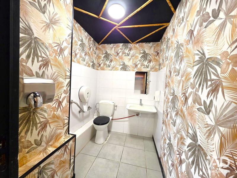 Local commercial - 80 m²