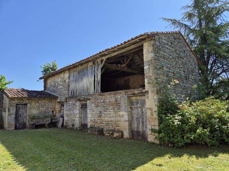 Maison en pierre - 197 m² - 8 pièces