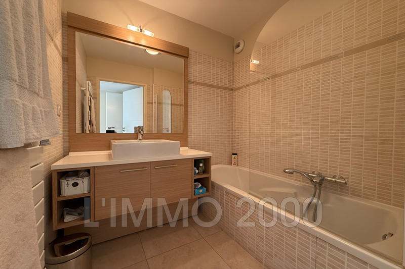 Appartement - 76 m² - 3 pièces