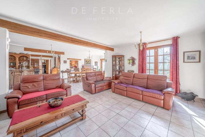 Villa - 357 m² - 7 pièces
