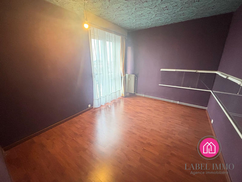 Appartement - 100 m² - 6 pièces