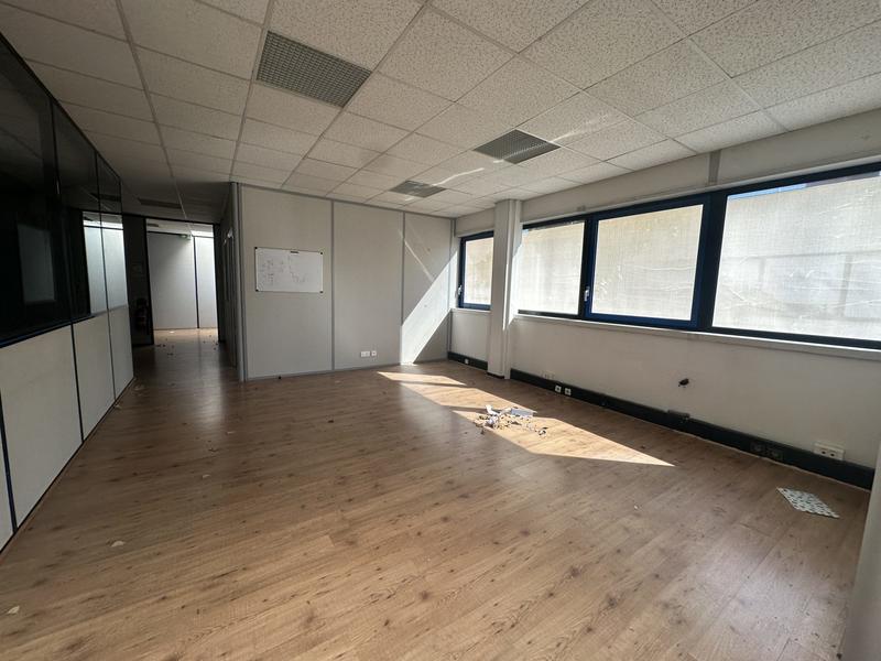 Bureau - 116 m²