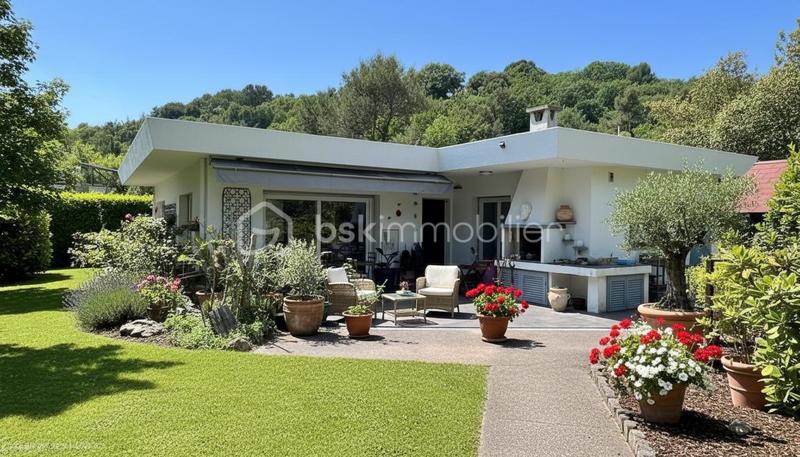 Villa - 140 m² - 4 pièces