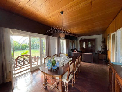 Villa - 187 m² - 5 pièces