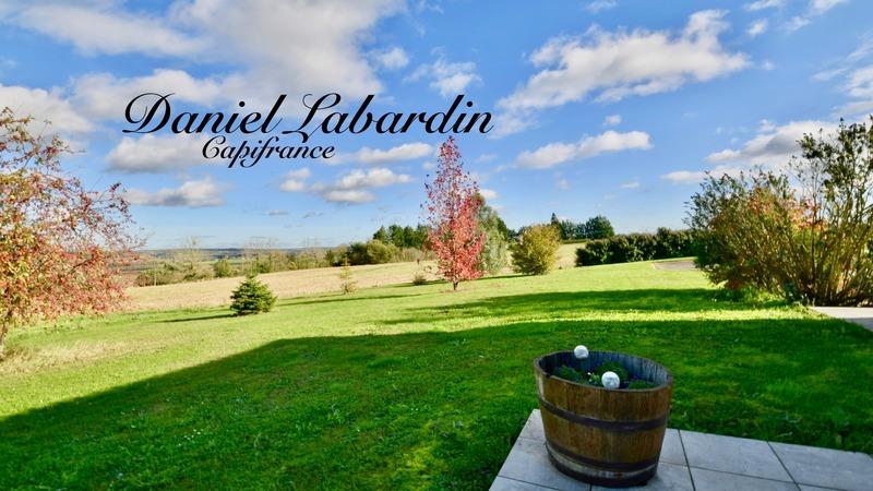 Villa - 188 m² - 6 pièces