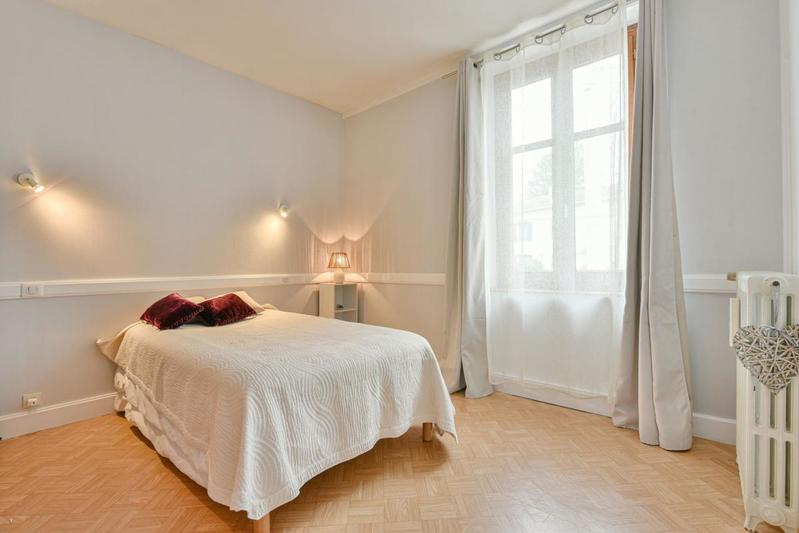 Maison - 182 m² - 8 pièces