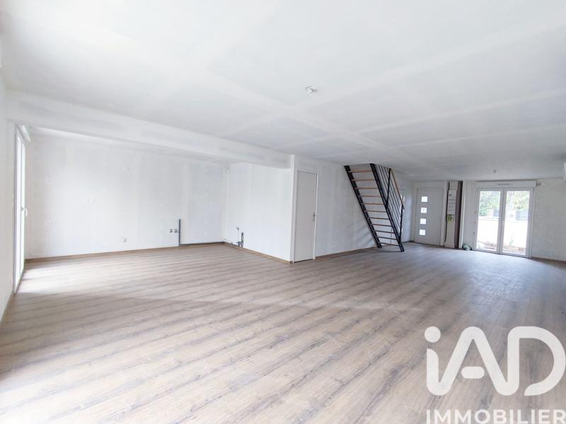 Maison - 125 m² - 5 pièces