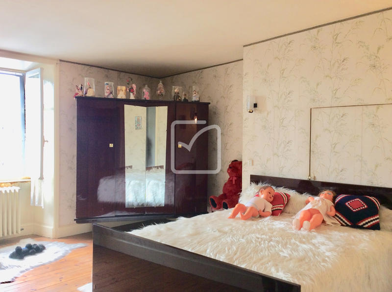 Maison de village - 152 m² - 7 pièces