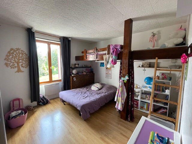 Maison - 139 m² - 5 pièces