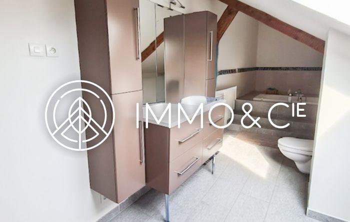 Demeure - 276 m² - 10 pièces