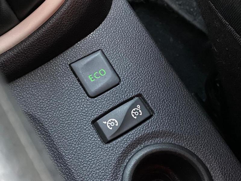 Renault Captur Business 1.5dci 90cv Attelage/Radars Ar/Gps/Clim