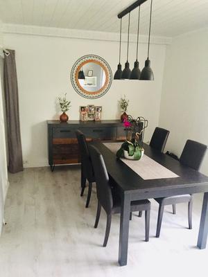 Demeure - 133 m² - 8 pièces