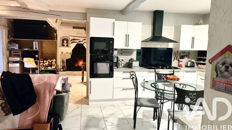 Maison de campagne - 240 m² - 6 pièces