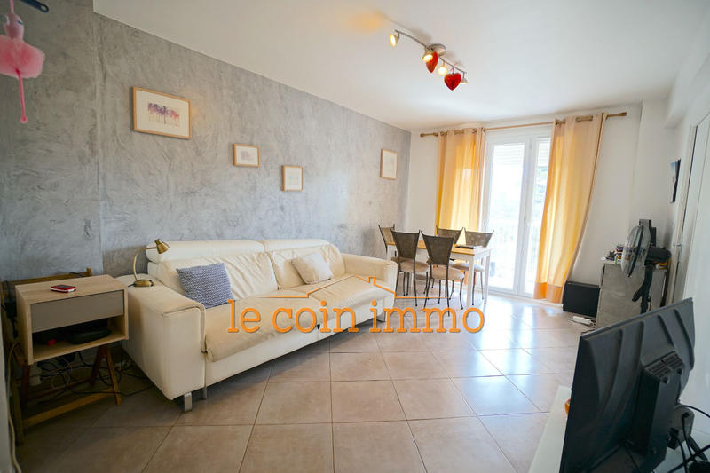 Appartement - 57 m² - 3 pièces