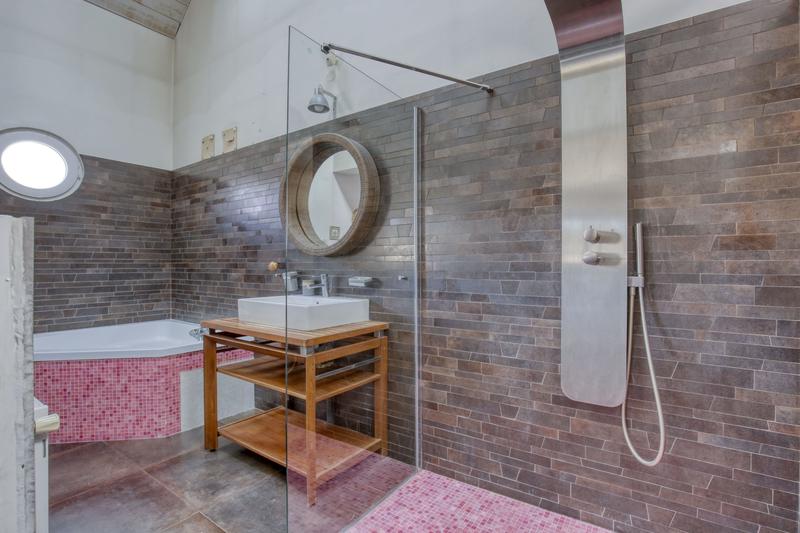 Maison - 167 m² - 6 pièces