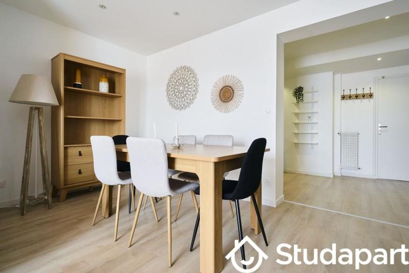 Chambre - 110 m² - 1 pièce