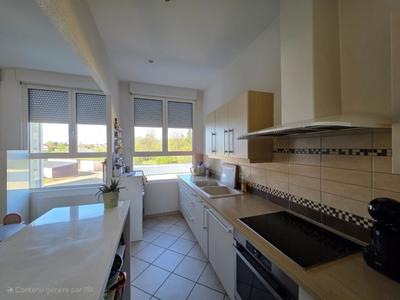 Appartement - 104 m² - 5 pièces