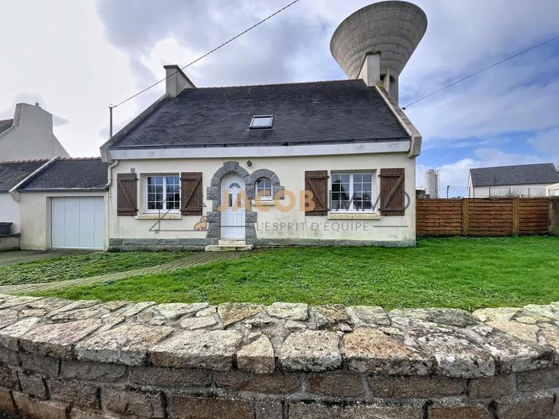 Maison - 110 m² - 6 pièces