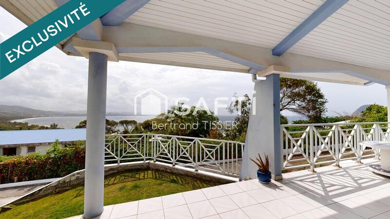 Villa - 240 m² - 6 pièces