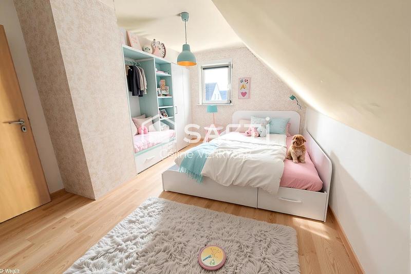 Maison - 166 m² - 9 pièces