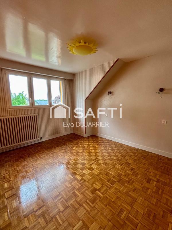 Maison - 167 m² - 7 pièces