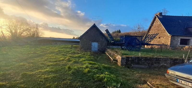 Corps de ferme - 300 m² - 6 pièces