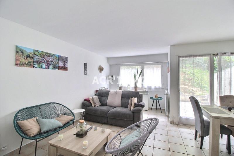 Duplex - 65 m² - 4 pièces