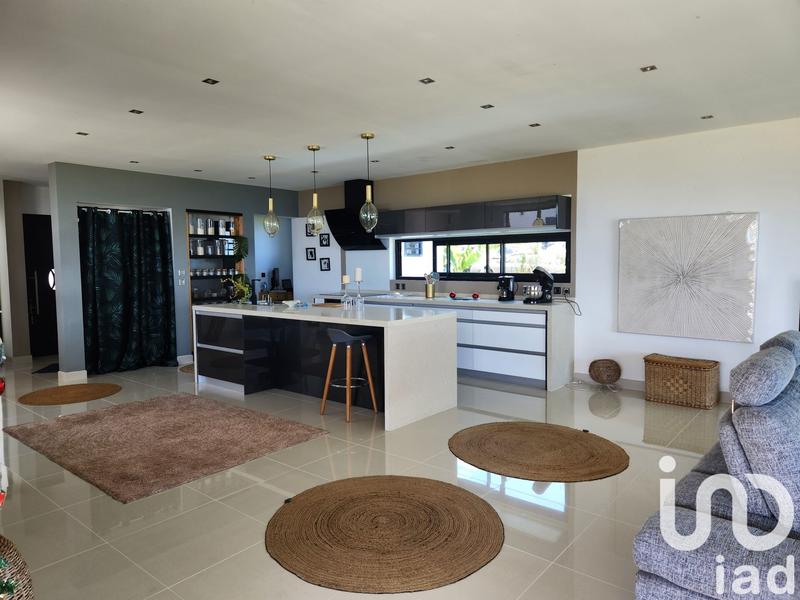 Maison - 161 m² - 5 pièces