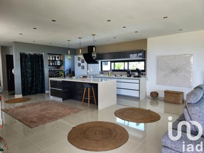 Maison - 161 m² - 5 pièces