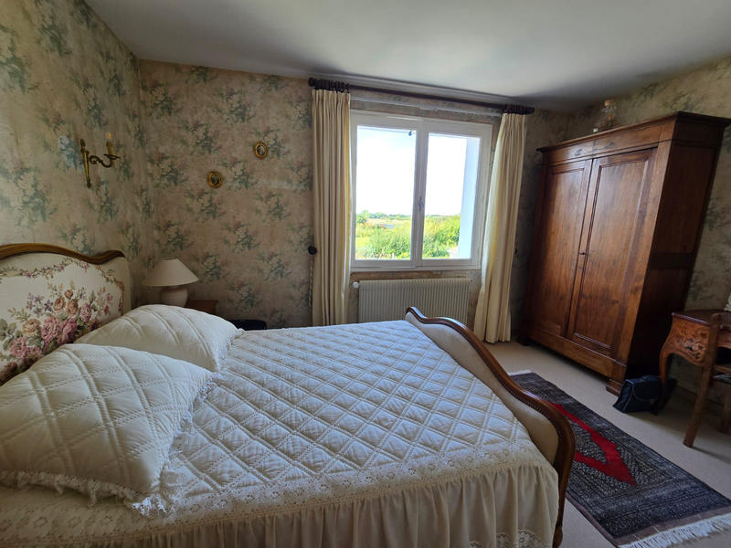 Maison - 146 m² - 8 pièces