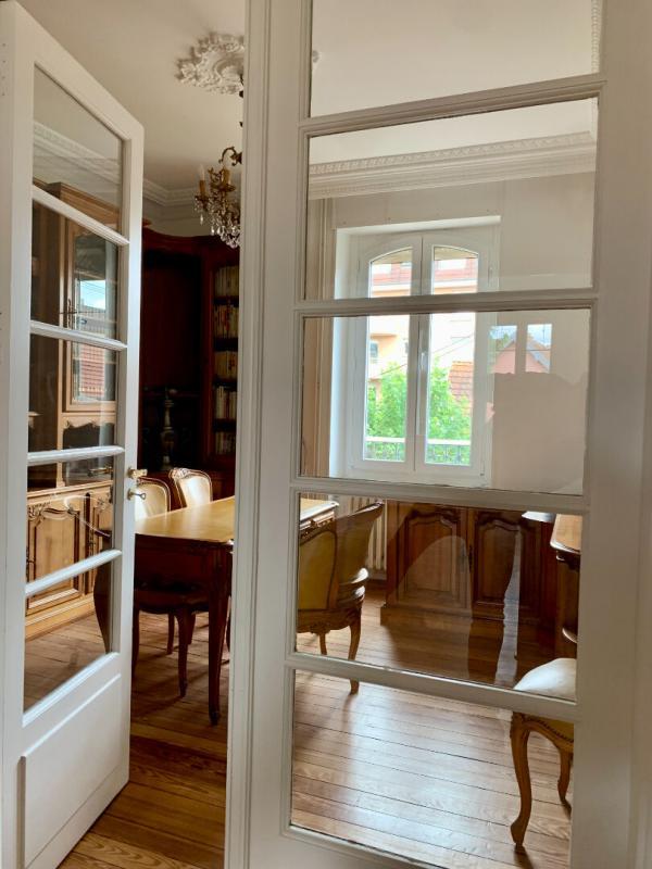 Maison - 217 m² - 8 pièces