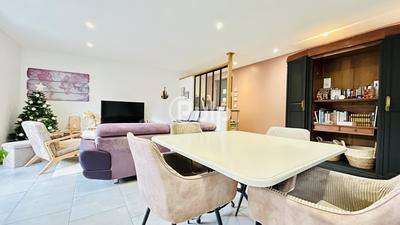 Maison de ville - 85 m² - 4 pièces