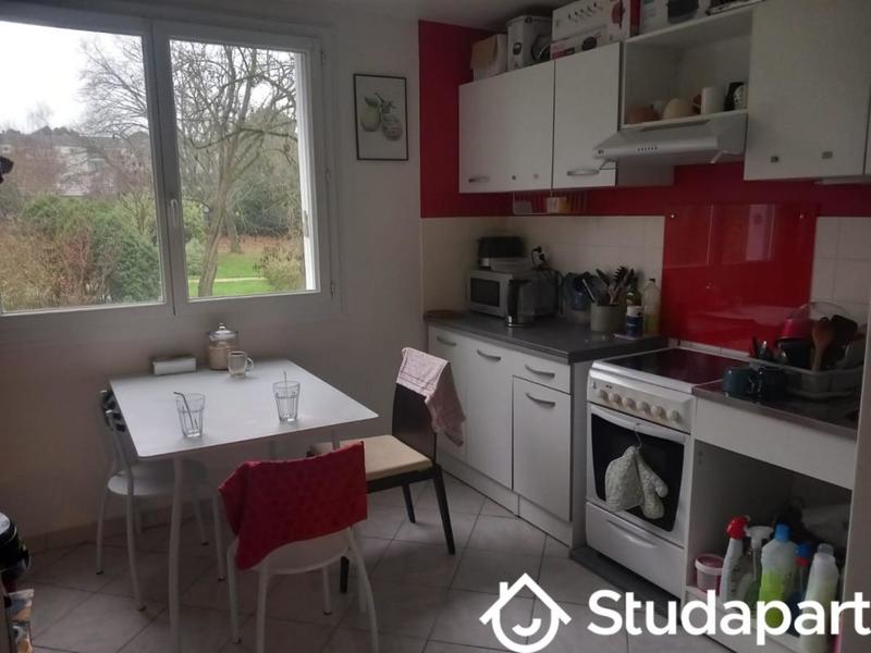 Chambre - 12 m² - 1 pièce