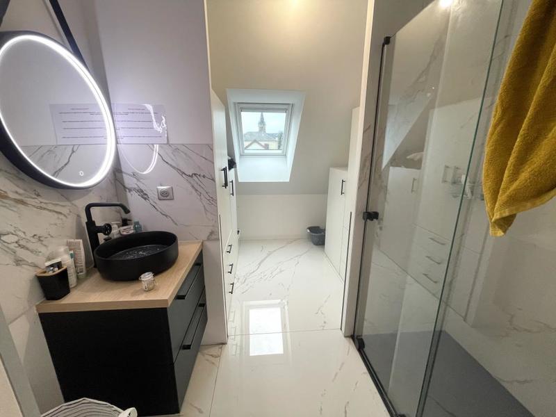 Maison ancienne - 259 m² - 8 pièces