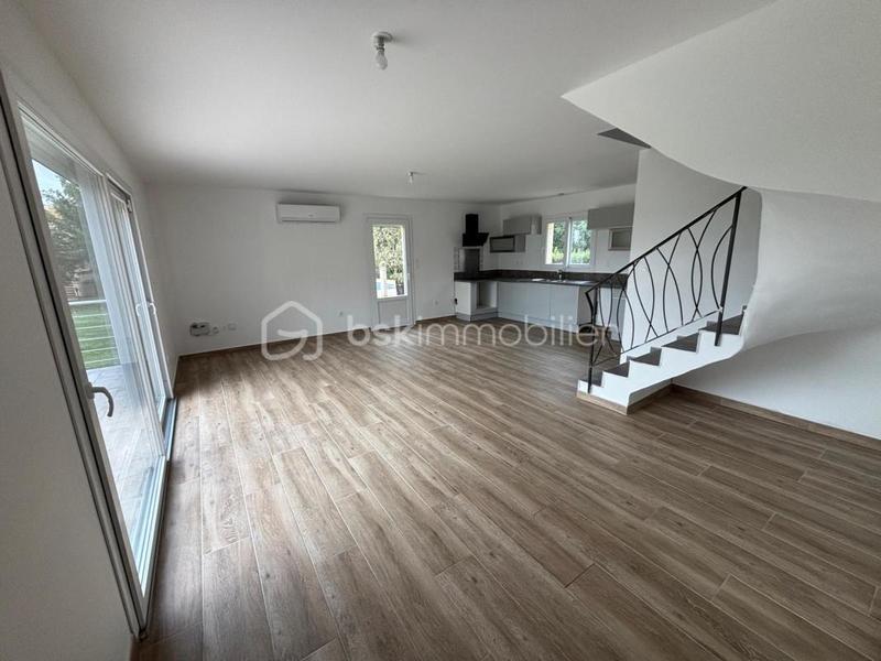 Maison - 105 m² - 5 pièces