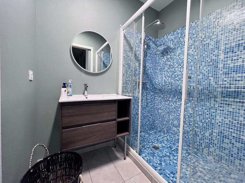 Maison traditionnelle - 530 m² - 16 pièces