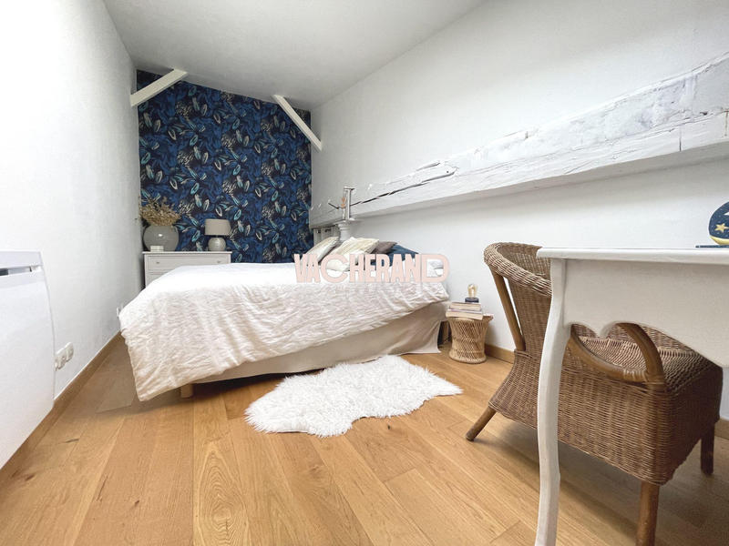 Appartement - 82 m² - 4 pièces