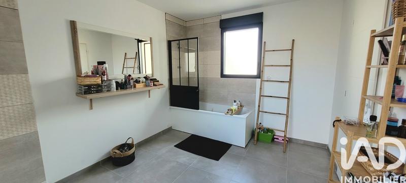 Maison - 140 m² - 6 pièces