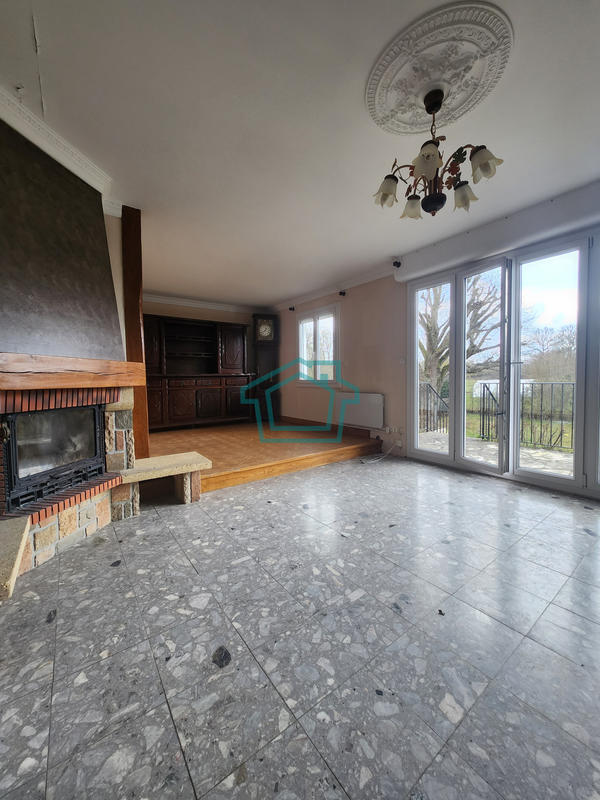 Maison - 170 m² - 6 pièces