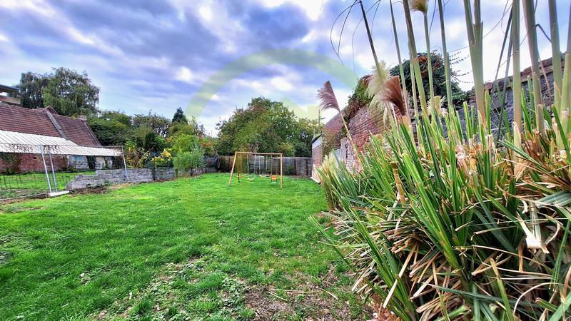 Maison de ville - 166 m² - 8 pièces