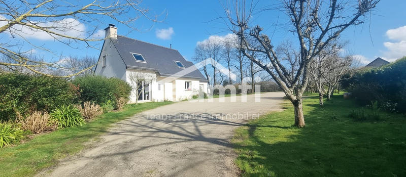 Maison contemporaine - 99 m² - 6 pièces