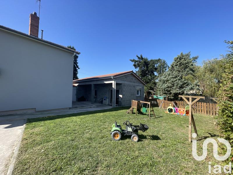 Maison - 181 m² - 9 pièces