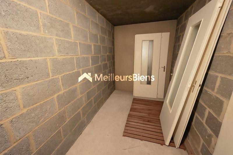 Appartement ancien - 80 m² - 3 pièces