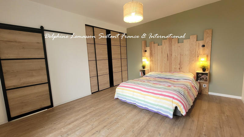 Maison - 400 m² - 11 pièces