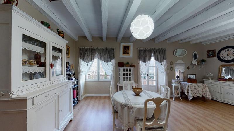 Maison - 171 m² - 5 pièces