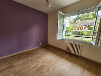 Maison - 98 m² - 5 pièces