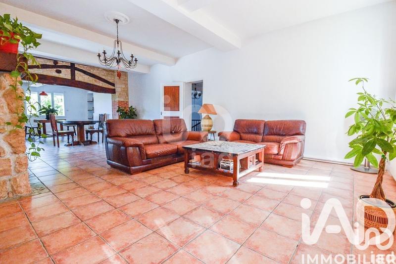 Maison de campagne - 334 m² - 10 pièces