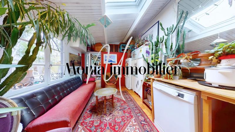 Pavillon - 130 m² - 6 pièces