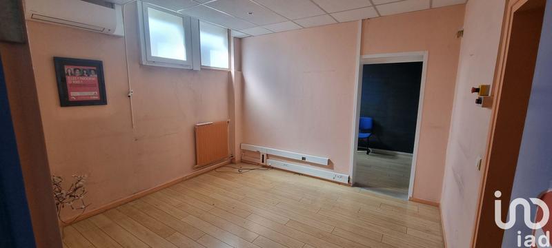 Local commercial - 147 m² - 10 pièces