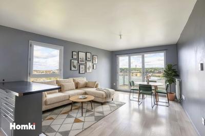 Appartement - 75 m² - 4 pièces